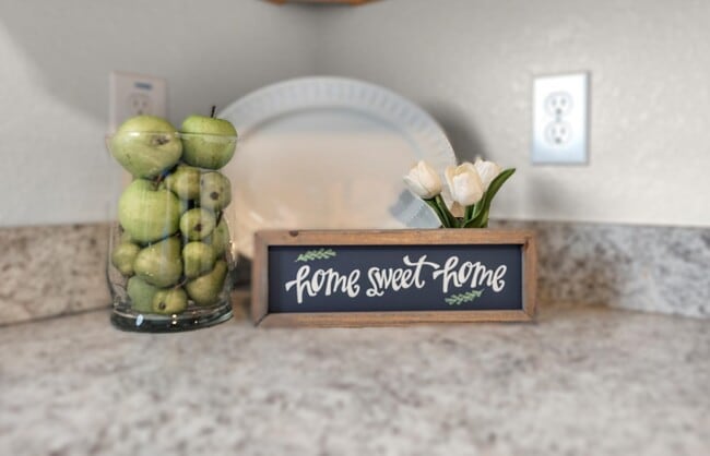 Building Photo - 12603 Telge Rd Unit 29A