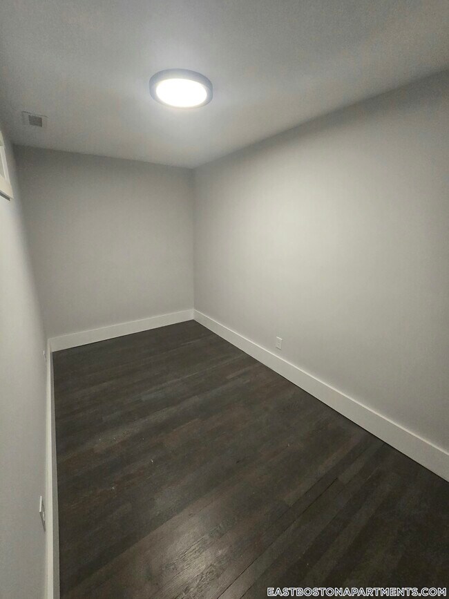 Photo - 118 Marginal St Unidad 2