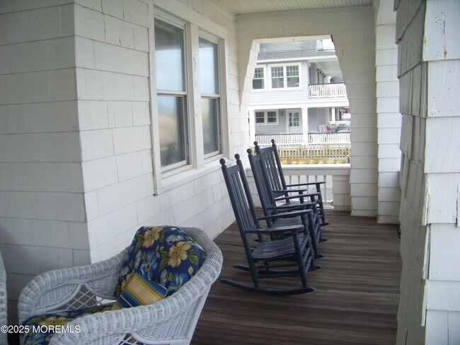 Photo - 336 East Ave