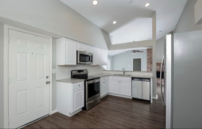 Photo - 3707 Seville Ln