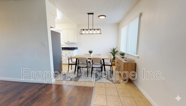 Photo - 1340 Hobart Dr