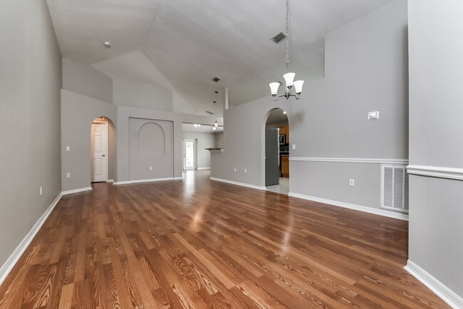 Photo - 1309 Alhambra Crest Dr