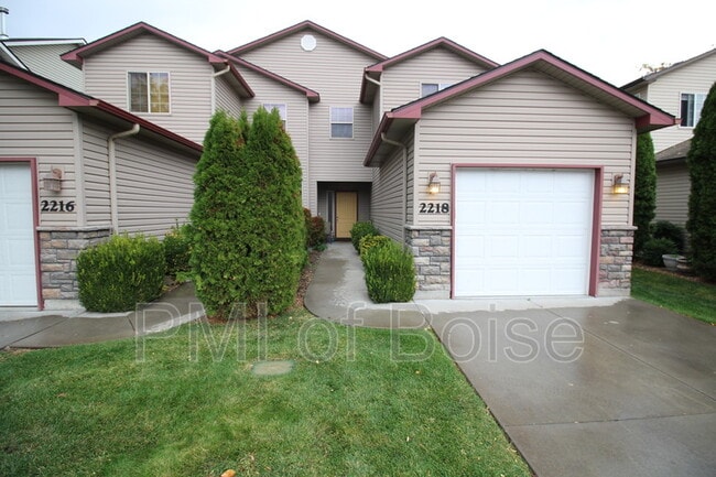 Building Photo - 2218 S Dorothy Ave Rental