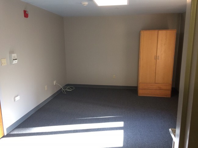 Photo - 183 Jewett Pky