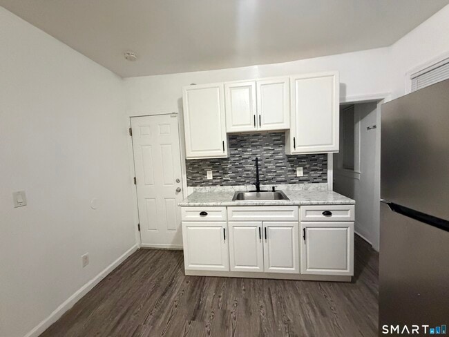 Photo - 217 Read St Unit 1st fl