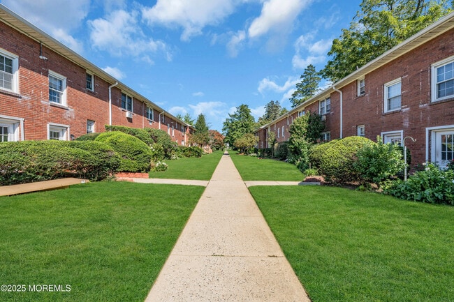 Photo - 364 Westwood Ave Unit 16