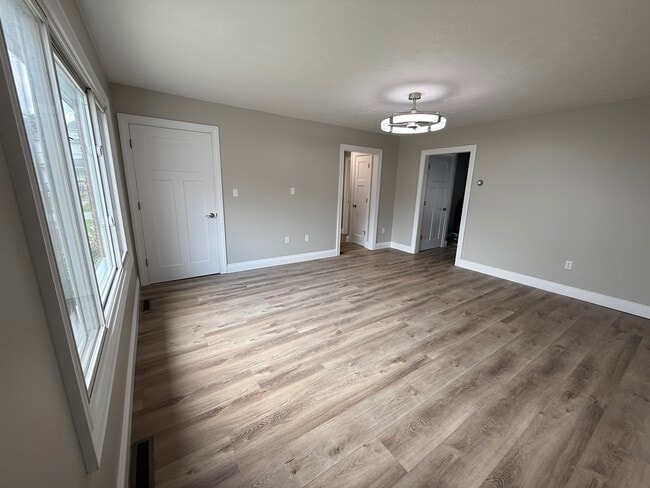 Living Room - 120 Glendale St Unit 120
