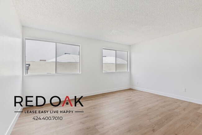 Photo - ~1 Month FREE~ Bright and Welcoming One Be... Unidad 312