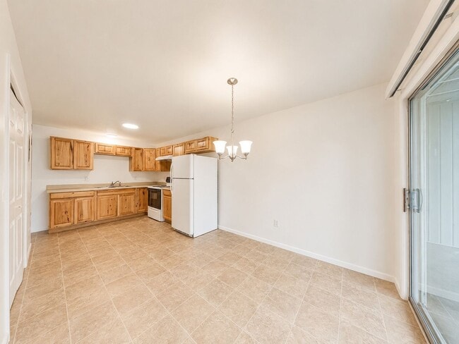 Photo - Spacious and charming! Conveniently located 2 bedroom, 1 bathroom Unit D
