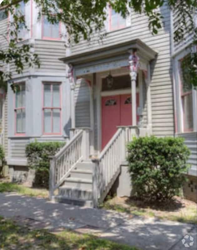 Building Photo - 318 W Hall St Rental