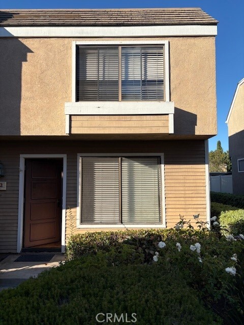 Building Photo - 12 Sage Unit 28 Rental