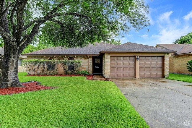 Building Photo - 17110 Stone Stile Dr Rental