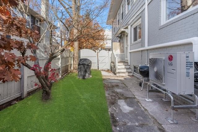 Photo - 420 Wayland Ave