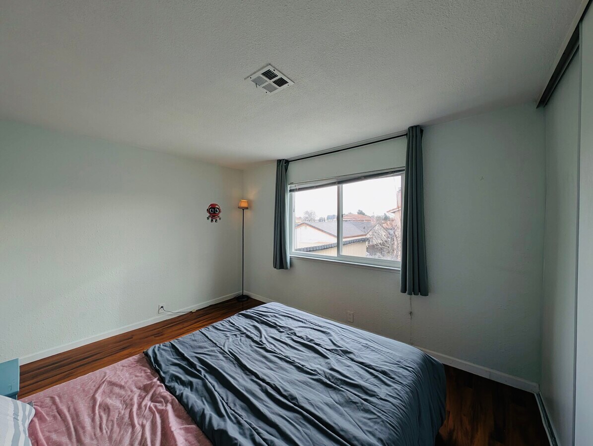 Photo - 2506 Cabrillo Dr Unit Main