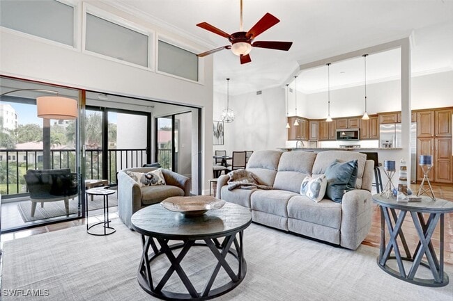 Photo - 6535 Valen Way Unidad E-202