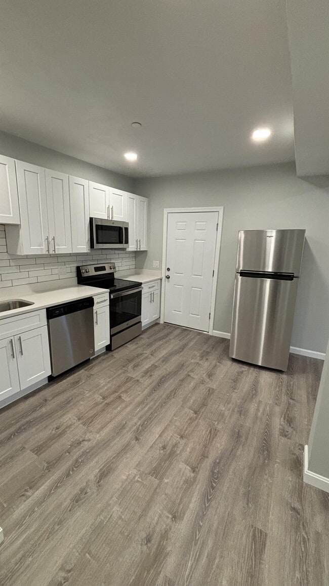 Photo - 11 Leo Turo Way Townhome