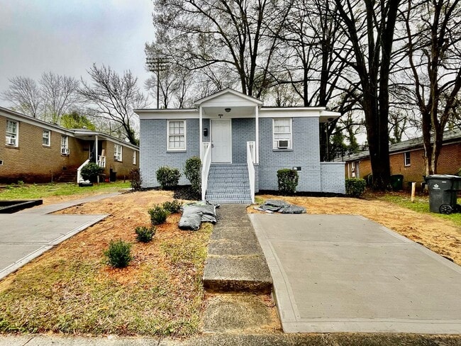 Building Photo - Terrybrook1930 Unit 1 (CTL)