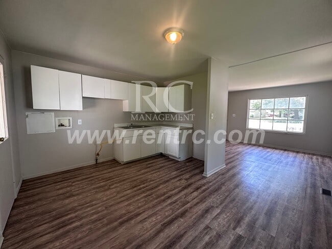 Photo - 1213 Giddings-
