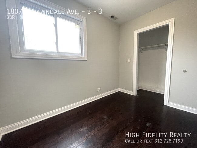 Photo - 1807 N Lawndale Ave Unit 3