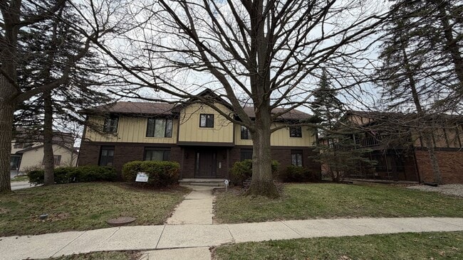 Photo - New on the Market-2 bedroom apartment-Maumee schools