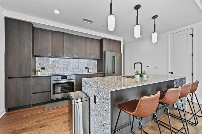 Photo - 84 East Ave Unit 2701