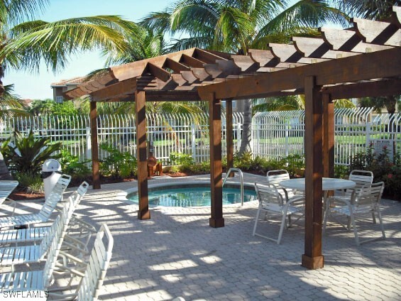 Photo - 15585 Ocean Walk Circle Unidad 302 Rental