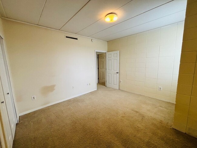 Photo - 904 Brightwood Manor Dr