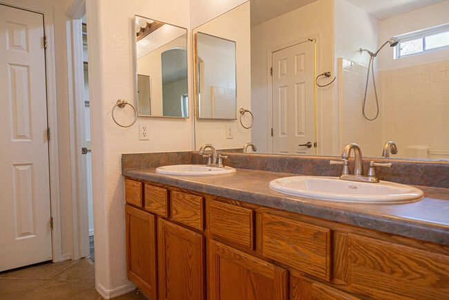 Photo - 5436 W Dove of Peace Dr