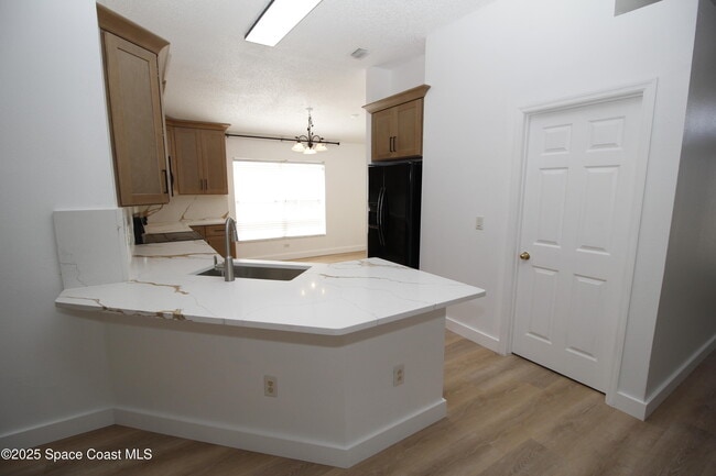 Photo - 2440 Bridgeport Cir