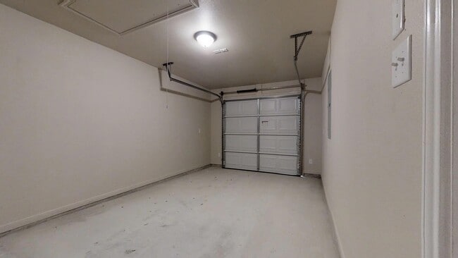 Photo - ALL TILE LUXURY DUPLEX IN KILLEEN CLOSE TO FORT HOOD ONLY $1395!!!!