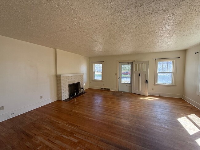 Photo - 2404 Ave A Unidad JTAM - 2404 Ave A