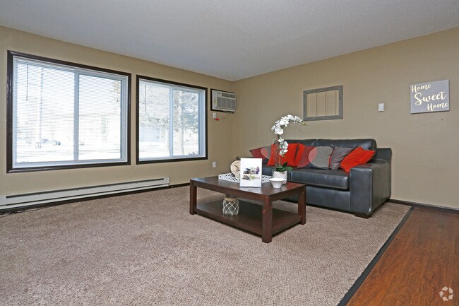 Photo - The Quarters