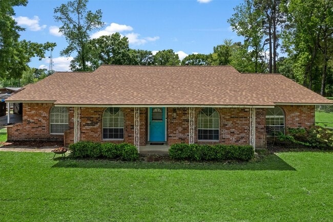 Building Photo - 24338 Redbud Ave