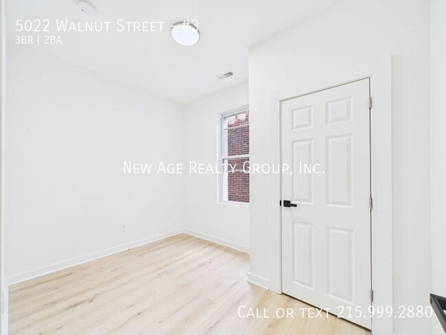 Photo - 5022 Walnut St Unidad #3