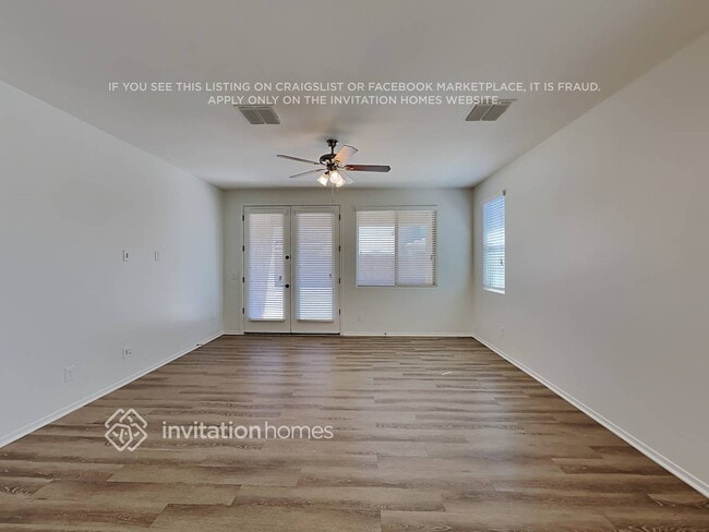 Photo - 18203 W Fulton St