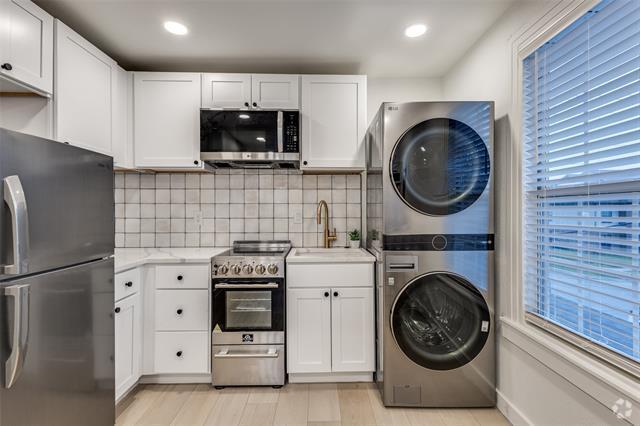 Building Photo - 521 Texas St Unit 7 Rental