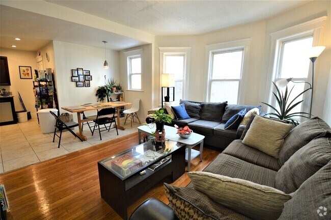 Building Photo - 94 Montebello Rd Unit #3 Rental