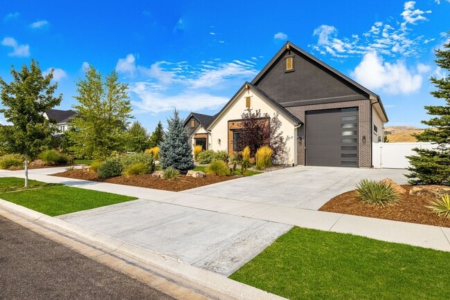 Photo - 7940 W Mirror Pond Dr
