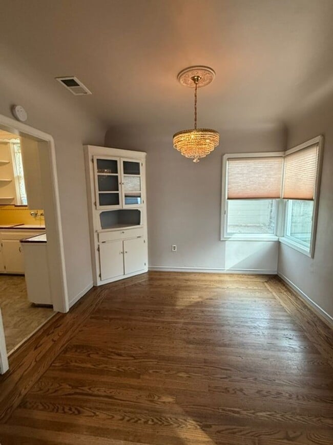 Photo - Charming 3 bedroom 2 bathroom single level home in Santa Rosa