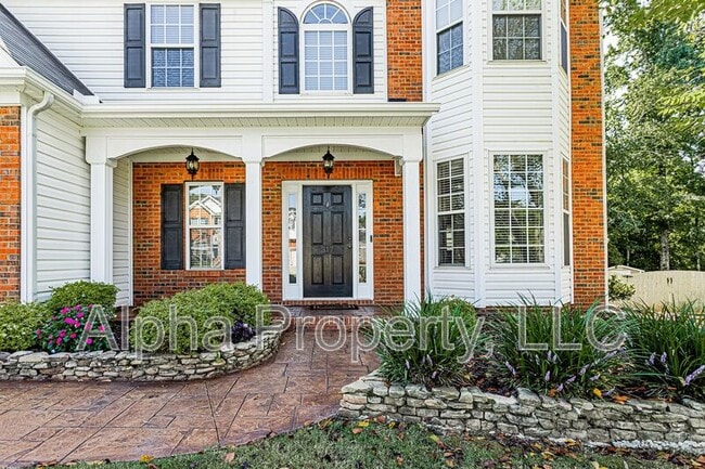 Photo - 317 Edenberry Way