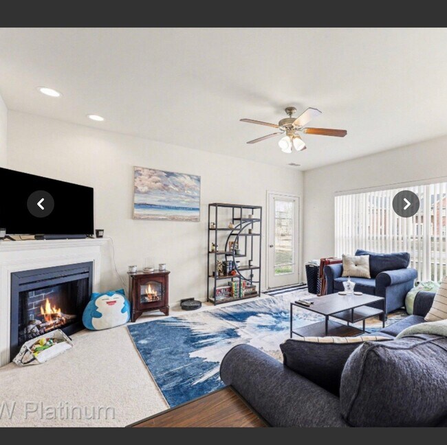Photo - 28218 S Pointe Ln