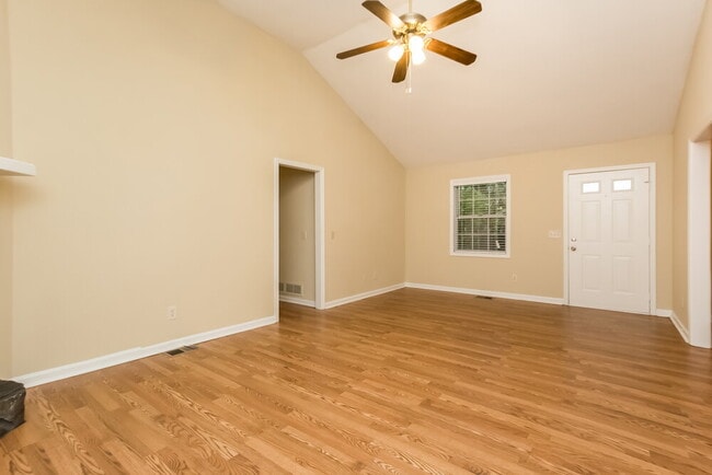 Photo - 1610 Summit Ridge