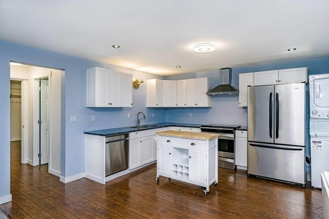 Photo - 32971 Hawthorne Ave