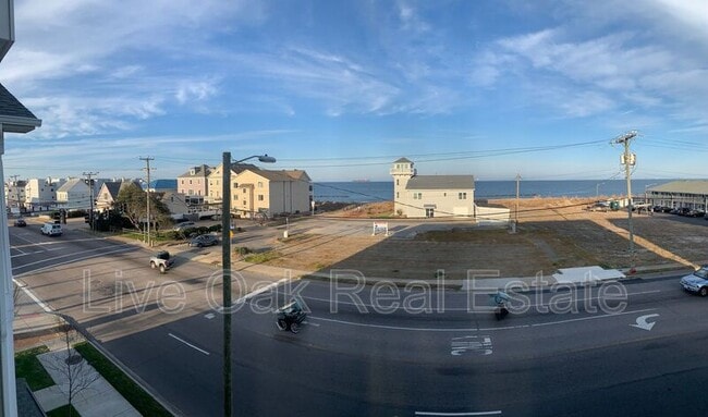 Photo - 1005 E Ocean View Ave