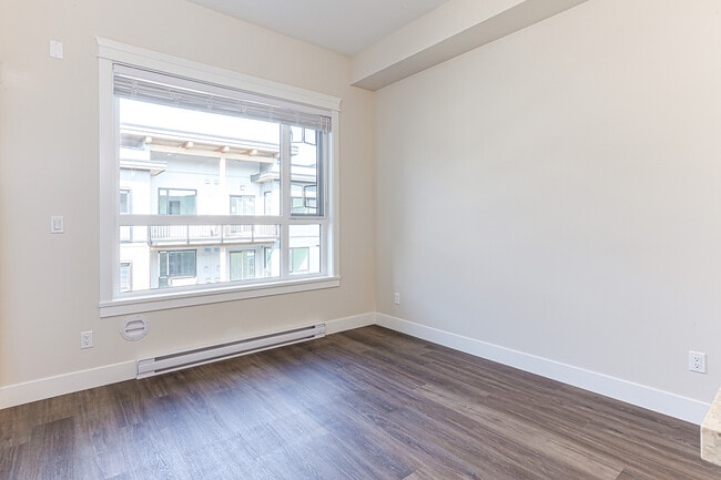 Building Photo - 8233 208B St Unit 434A