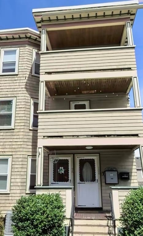 Building Photo - 98-100-100 Granite Ave Unit 1