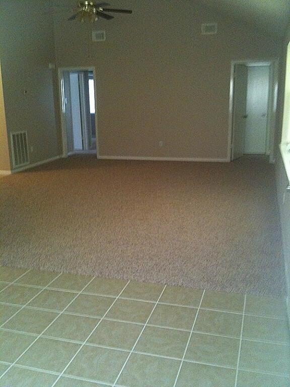 Photo - 12511 Riverbend Dr