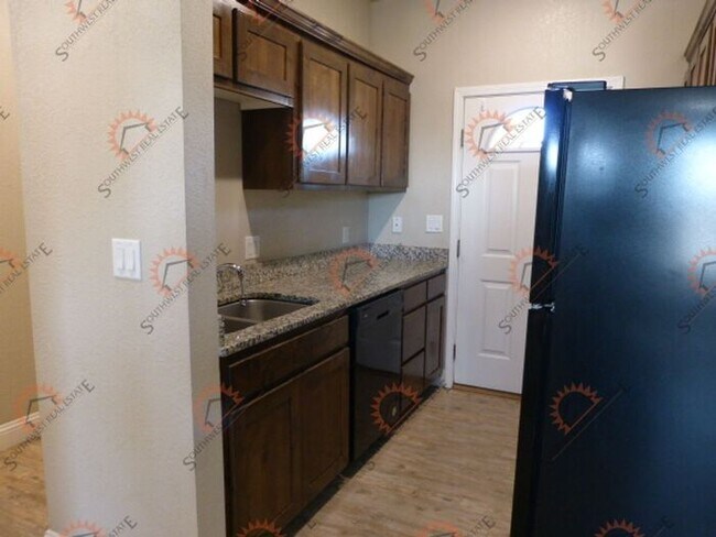 Photo - Charming 1 bedroom 1 bath apartment