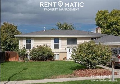 Photo - 1207 E Gaylene Cir