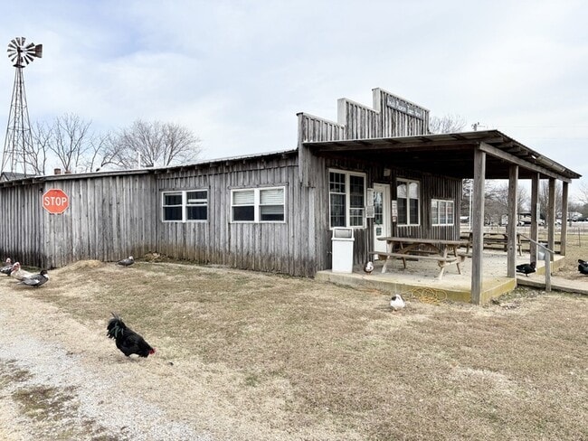 Photo - 1016 Brewer Rd